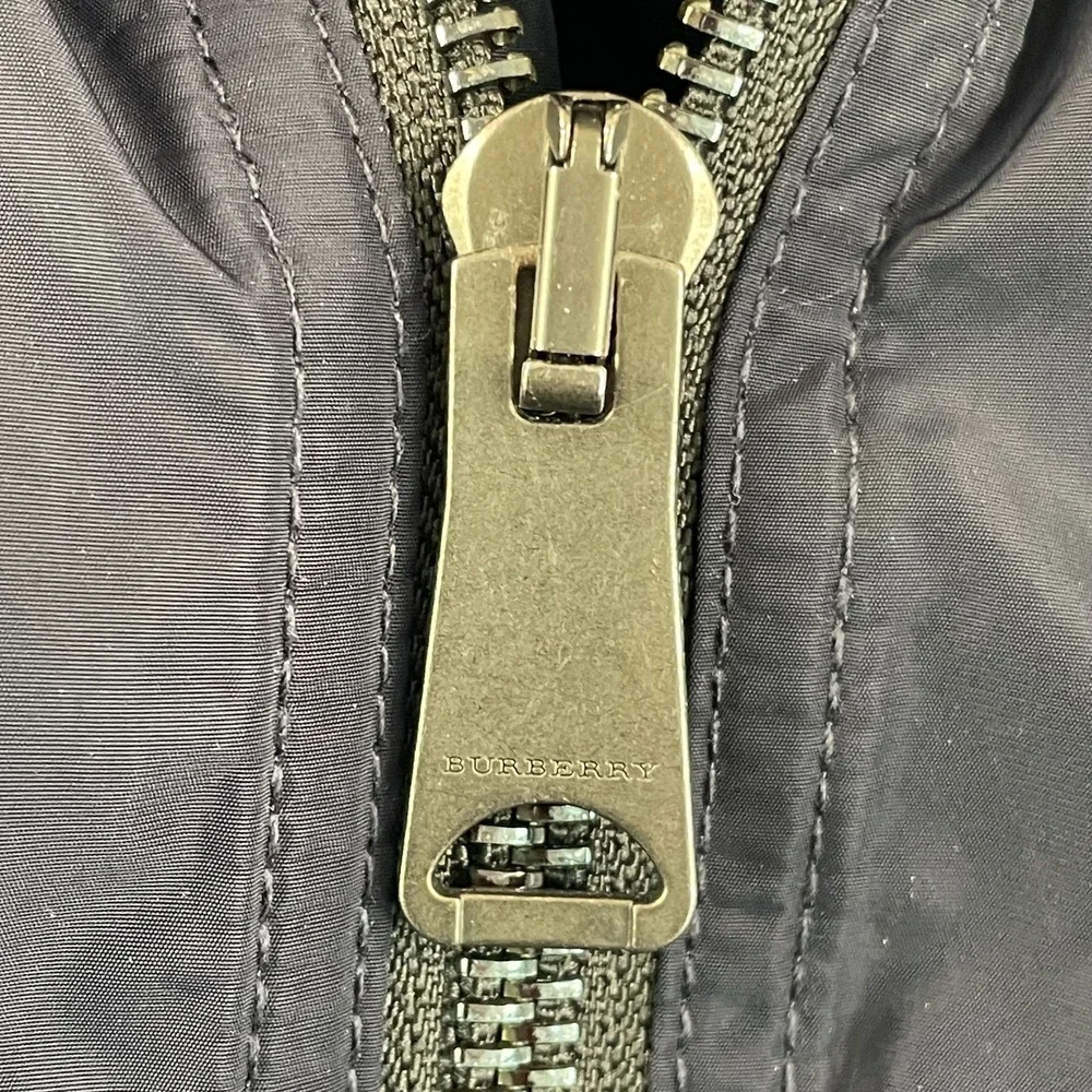 Burberry London Hedley Hooded Zip-Up JacketMen 52 Navy Packable Hood $590 - Picture 5 of 15